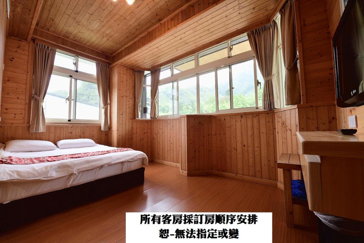 溪頭桂竹山莊民宿 Lộc Cốc Ngoại thất bức ảnh